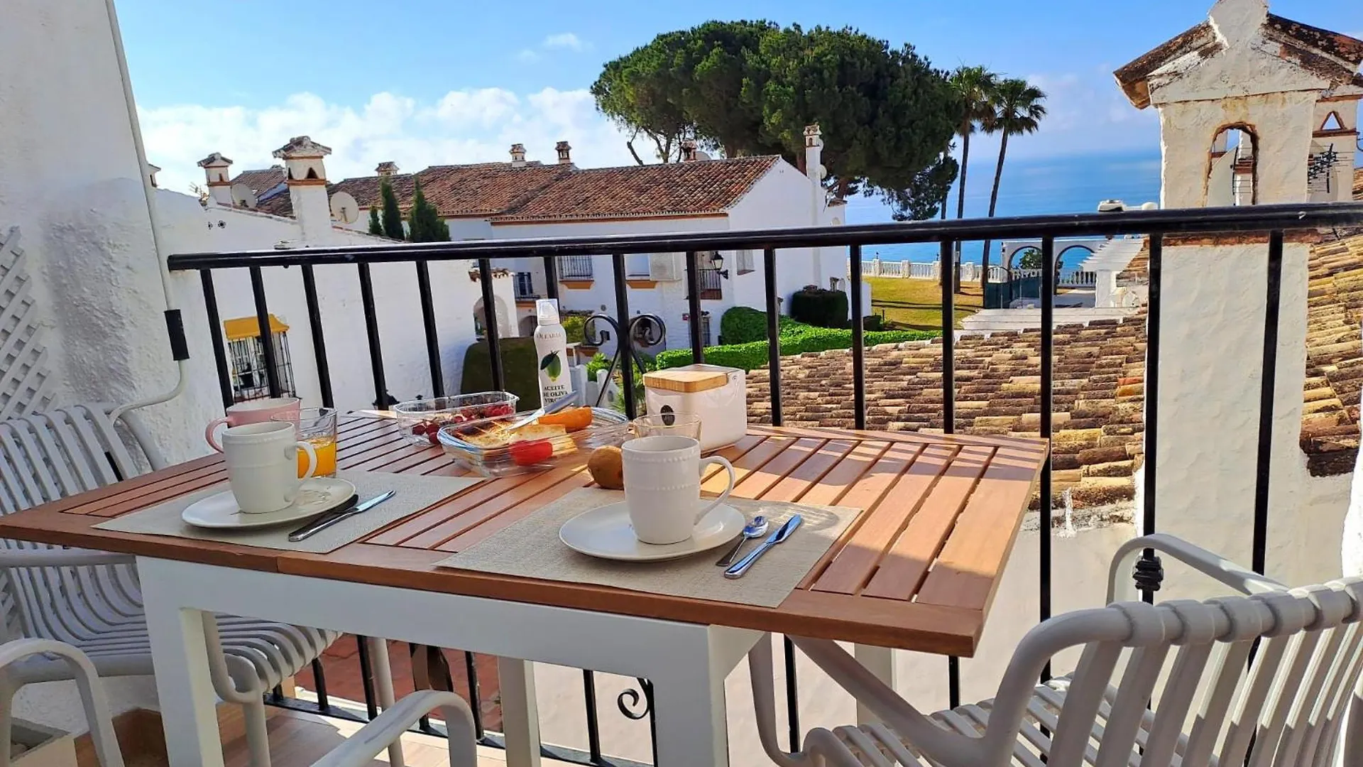 Brand New, Villabonita, Sea Views, Swimming Pool And Parking location