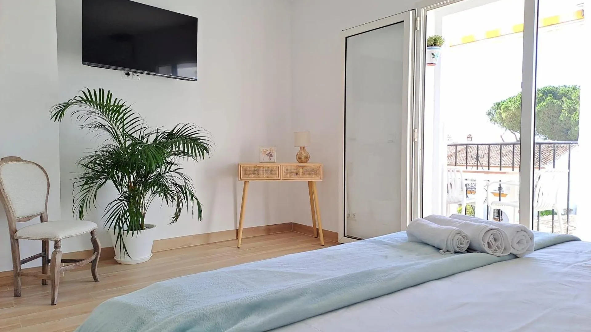 בנאלמדנה Brand New, Villabonita, Sea Views, Swimming Pool And Parking ספרד